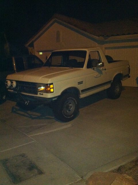 1989 Ford Bronco photo