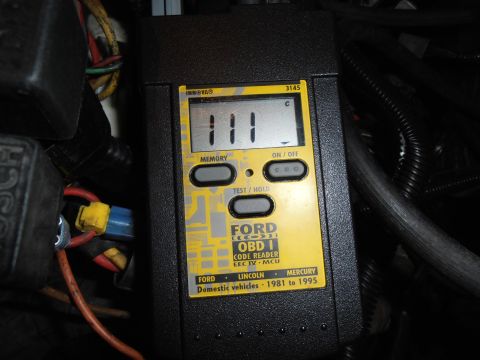 1990 Ford Bronco - This Innova 3145 code reader is for Ford, Lincoln, and Mercury domestic vehicles from 1981 to 1995.