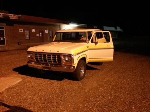 1979 Ford Bronco “heart breaker”