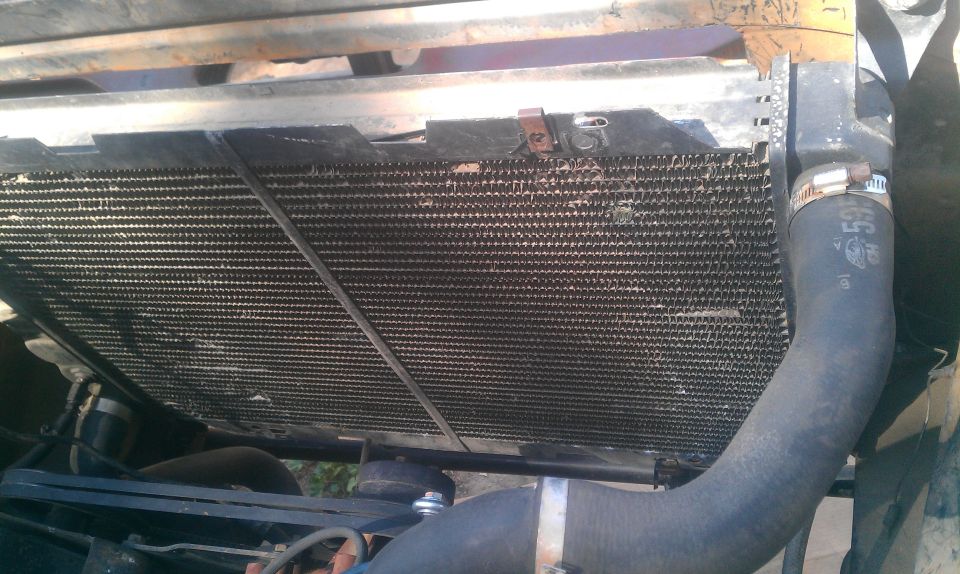 Radiator and hoses of a truck