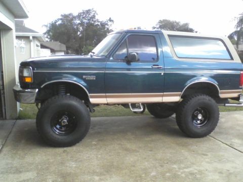 1994 Ford Bronco photo