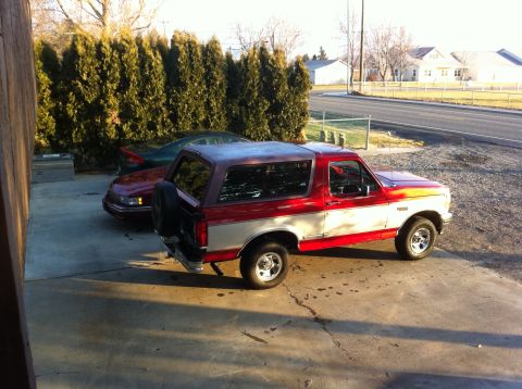 1996 Ford Bronco photo
