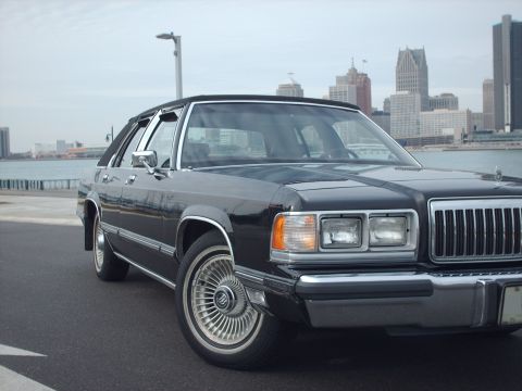 1991 Mercury Grand Marquis photo