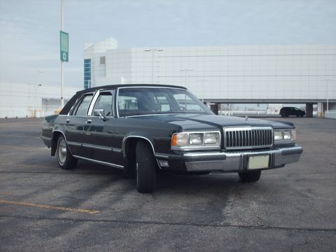 1991 Mercury Grand Marquis photo