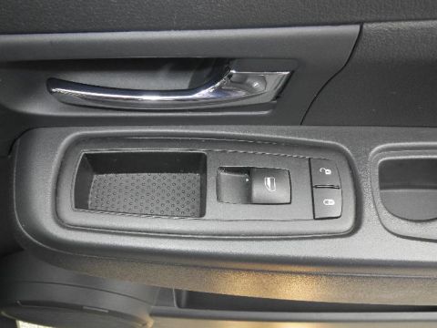 2011 Jeep Liberty photo