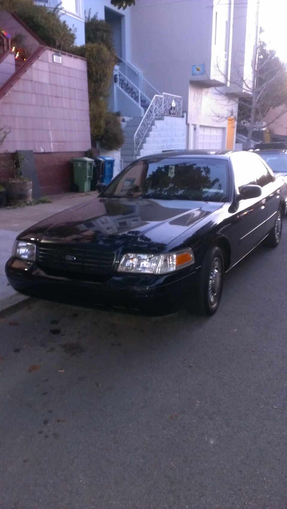 1999 Ford Crown Victoria “P-71”
