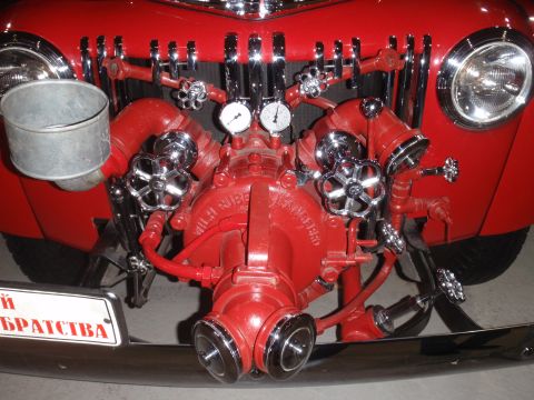 1987 Ford Bronco - Fire pump 3