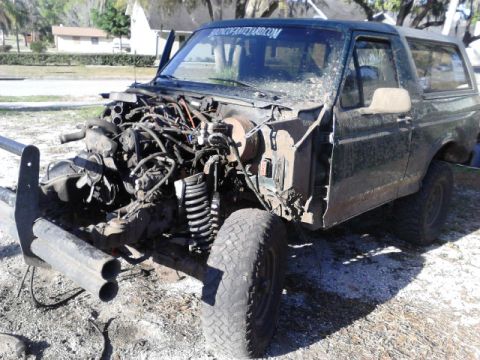 1996 Ford Bronco - starting front clip swap
