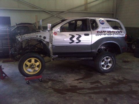 1999 Isuzu Vehicross “ECORS”