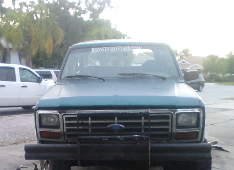 front clip swap to 86. not done yet but general idea how it will look. much better than the mangled original clip. also looks about 20% cooler