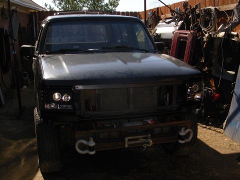 1983 Ford Bronco - I just had to see what the new headlights looked like, but I can't find a grille to finish it off. I guess I threw all my old ones away. Bu…