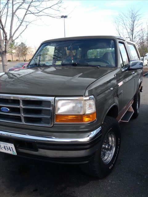 1995 Ford Bronco photo