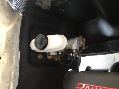 1965 Ford Mustang - 65 Mustang-SN95 Cobra Master Cylinder