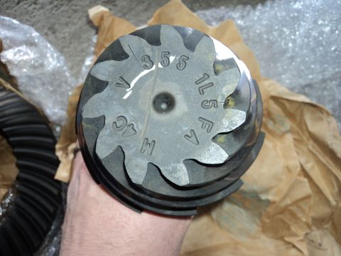 2004 Mercury Grand Marquis - Close-up of a differential gear showing a 3.55 gear ratio and part numbers 1L5F-A and M4C.
