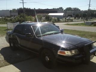 2006 Ford Crown Victoria photo