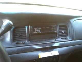 2006 Ford Crown Victoria photo