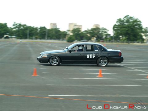 2005 Ford Crown Victoria photo