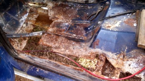 1979 Ford Bronco - the ugly under all the good carpet the previous owner put in it was some poorly patched areas and just other rust all over floor pans and t…