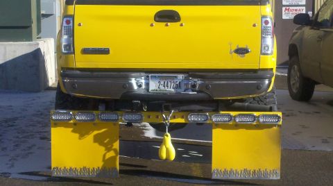 2005 Ford F-350 - NEW MUD FLAP HANGER. HAS 17 LED LIGHTS
