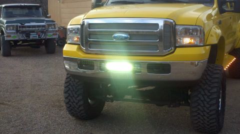 2005 Ford F-350 - NEW 24 LED, 72 WATT LED FLOOD LIGHT.