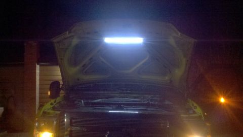 2005 Ford F-350 - 24 LED UNDER HOOD LIGHT.