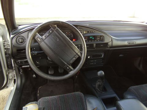 1992 Ford Taurus photo