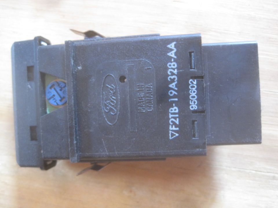 Ford part with part number VF2TB-19A328-AA and 950602