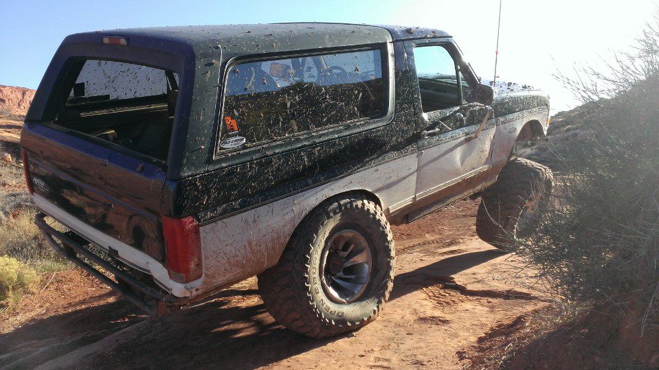 1994 Ford Bronco “Green Pig”