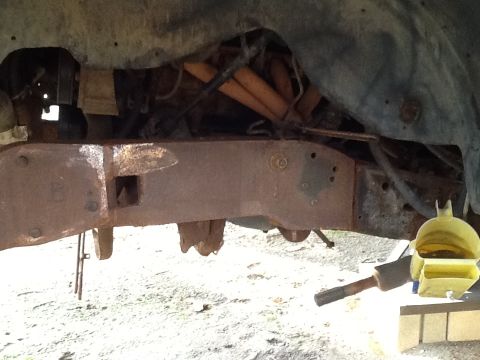 1989 Ford Bronco - Frame was cracked near steering box, Sleeved frame with quarter inch steel !