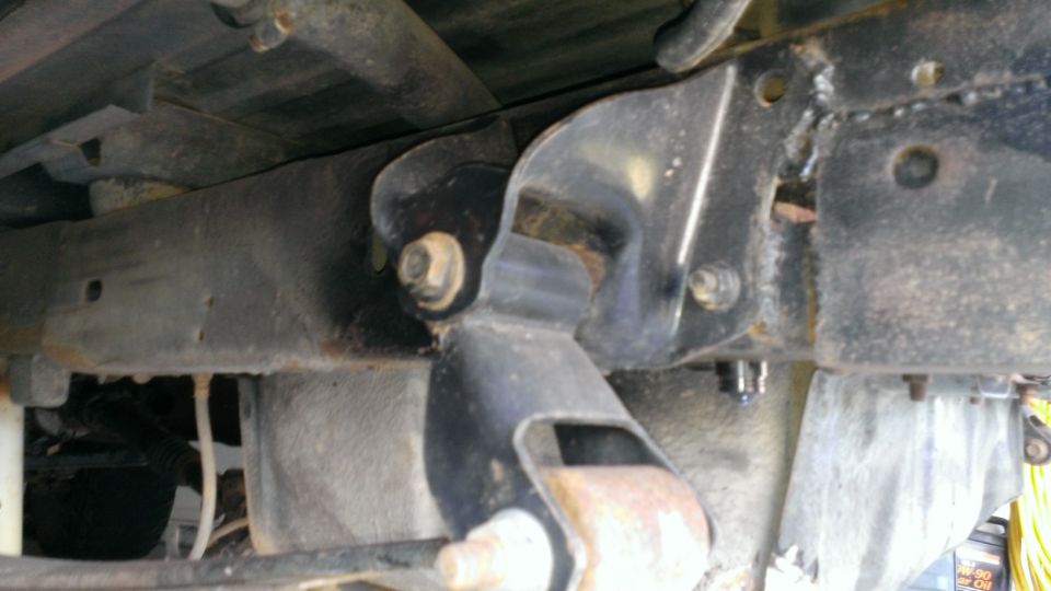 1994 Ford Bronco underbody suspension components