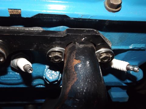1981 Ford Bronco - CLose up view of how it works