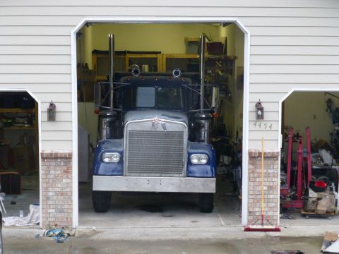 1959 Kenworth W900A “CC925”
