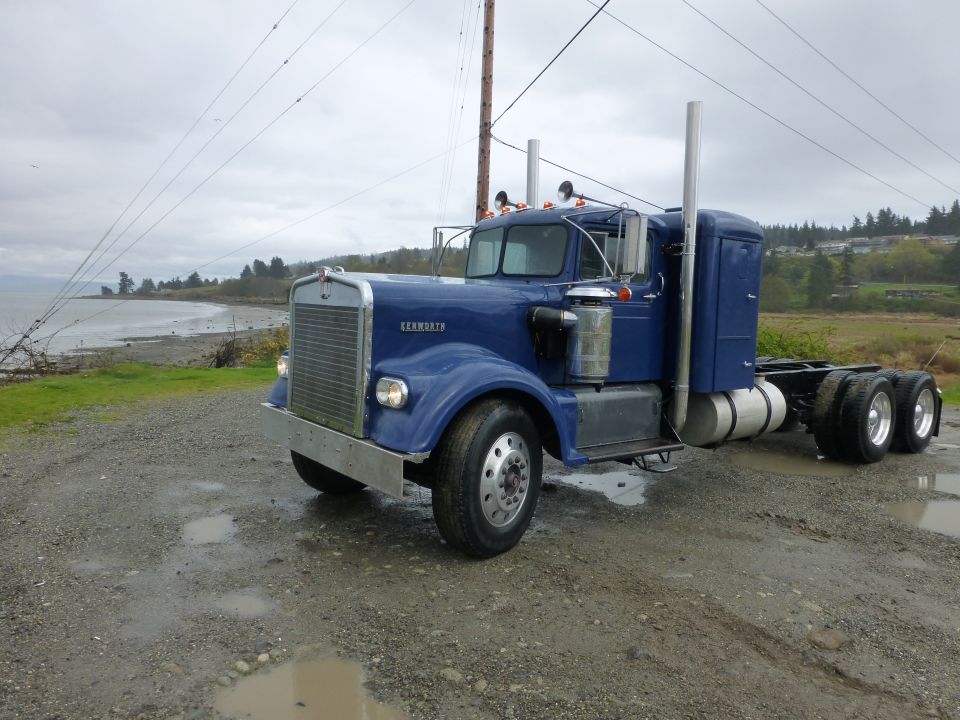 1959 Kenworth W900A “CC925”
