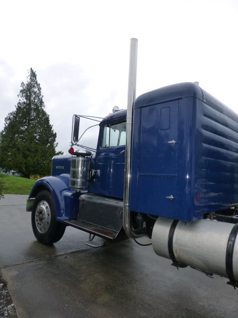 1959 Kenworth W900A “CC925”