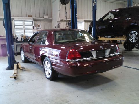 2011 Ford Crown Victoria photo