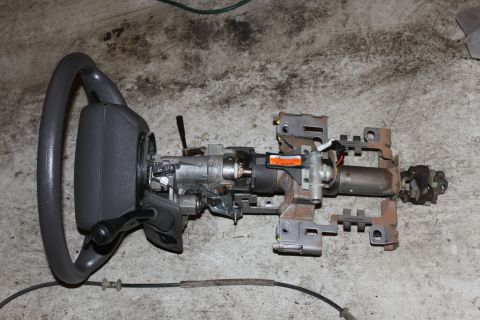 2007 Ford Crown Victoria - police column shift steering column removed.
