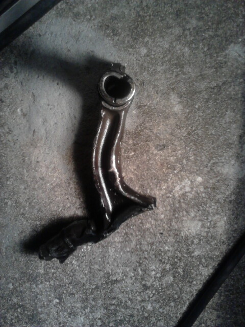 1988 Ford Bronco - connecting rod for piston 8