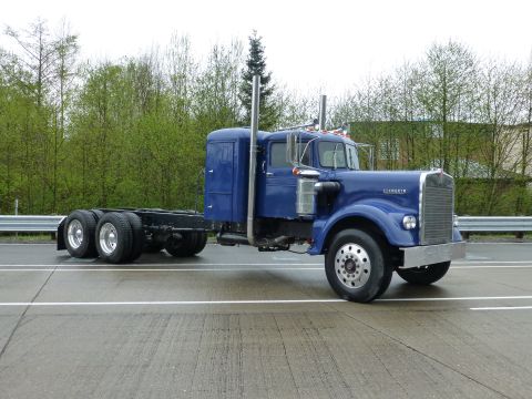 1959 Kenworth W900A “CC925”