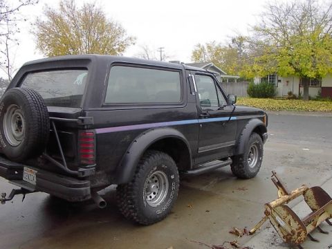 1991 Ford Bronco photo