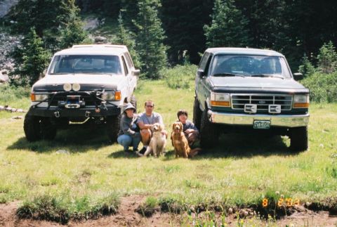 1996 Ford Bronco - At the top of Blanca 8-3-2003 with Keith, Tanya and my son Aaron. The dogs are Honny and Shilo.