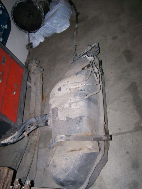 1988 Suzuki Samurai - This photo shows a fuel tank and transmission assembly, not a complete vehicle.