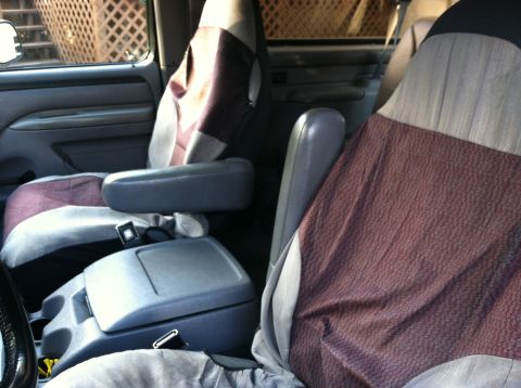 1996 Ford Bronco photo