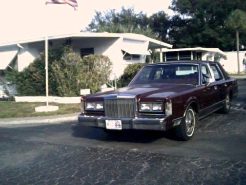 1985 Lincoln Town Car - Picture 6