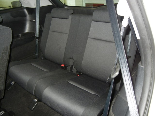 2008 Mazda CX-9 interior rear seats and seatbelts