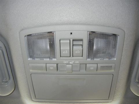 2008 Mazda CX-9 - Interior overhead console with map lights and controls for the sunroof.