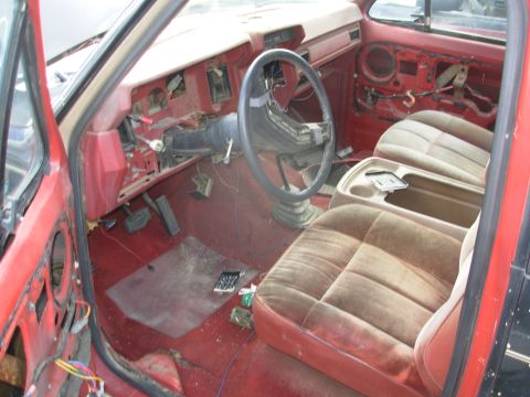 1983 Ford Bronco - 86 Bronco repainted from red to black Eddie Bauer