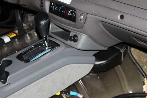 2007 Ford Crown Victoria - full test mount for alignment.