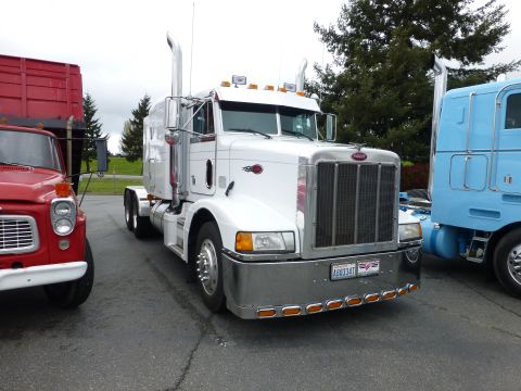 1959 Kenworth W900A “CC925”