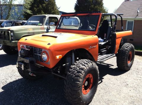 1990 Ford Bronco photo
