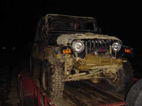 1992 Ford Bronco - Went back for the jeep after dropping off my zuk at home